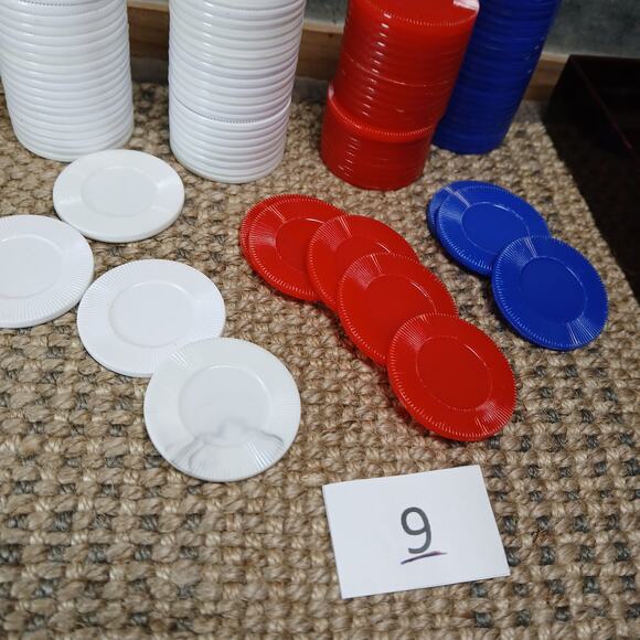 Vtg Tower Poker Chips / Roulette Chips w/Maroon Diamond Lid Storage Box [Set #9] - Picture 5 of 10